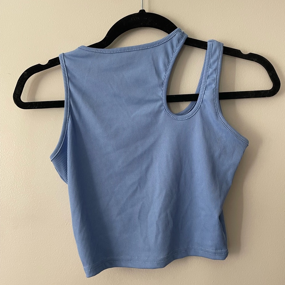 Tank top - Picture 2 of 3